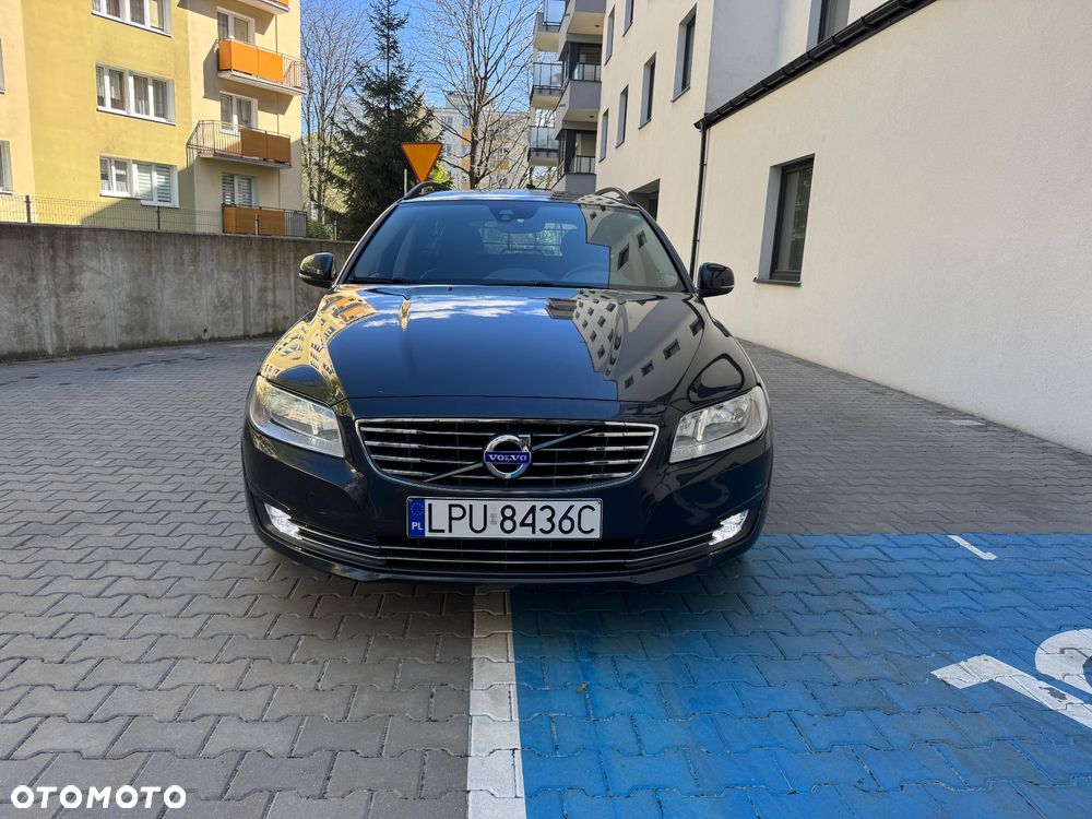 Volvo V70 D4 Momentum - 8