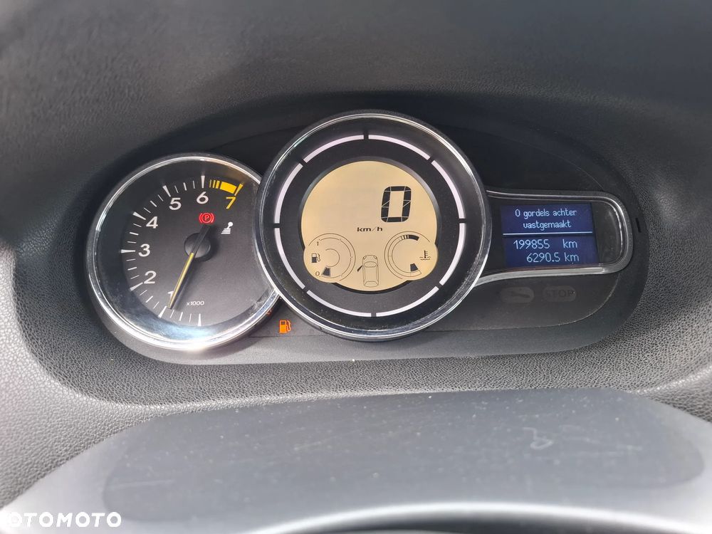 Renault Megane 1.6 16V 110 TomTom Edition - 21
