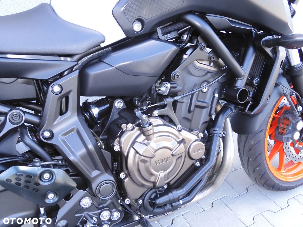 Yamaha MT - 20