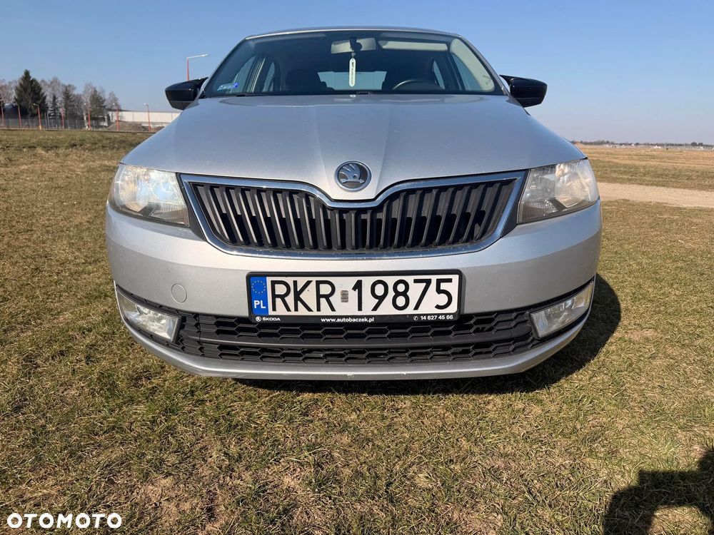 Skoda RAPID 1.6 TDI DPF Elegance - 3