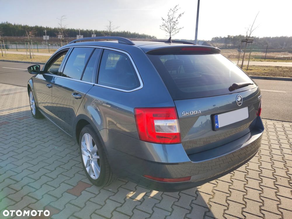 Skoda Octavia 2.0 TDI Style - 9