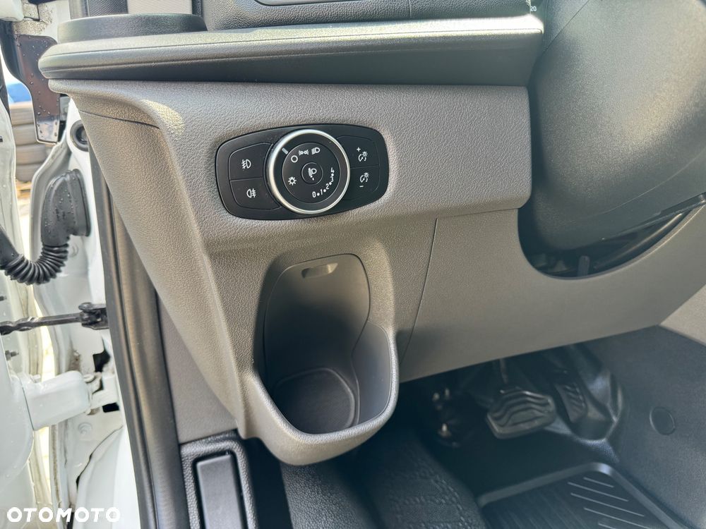Ford Transit Custom - 18