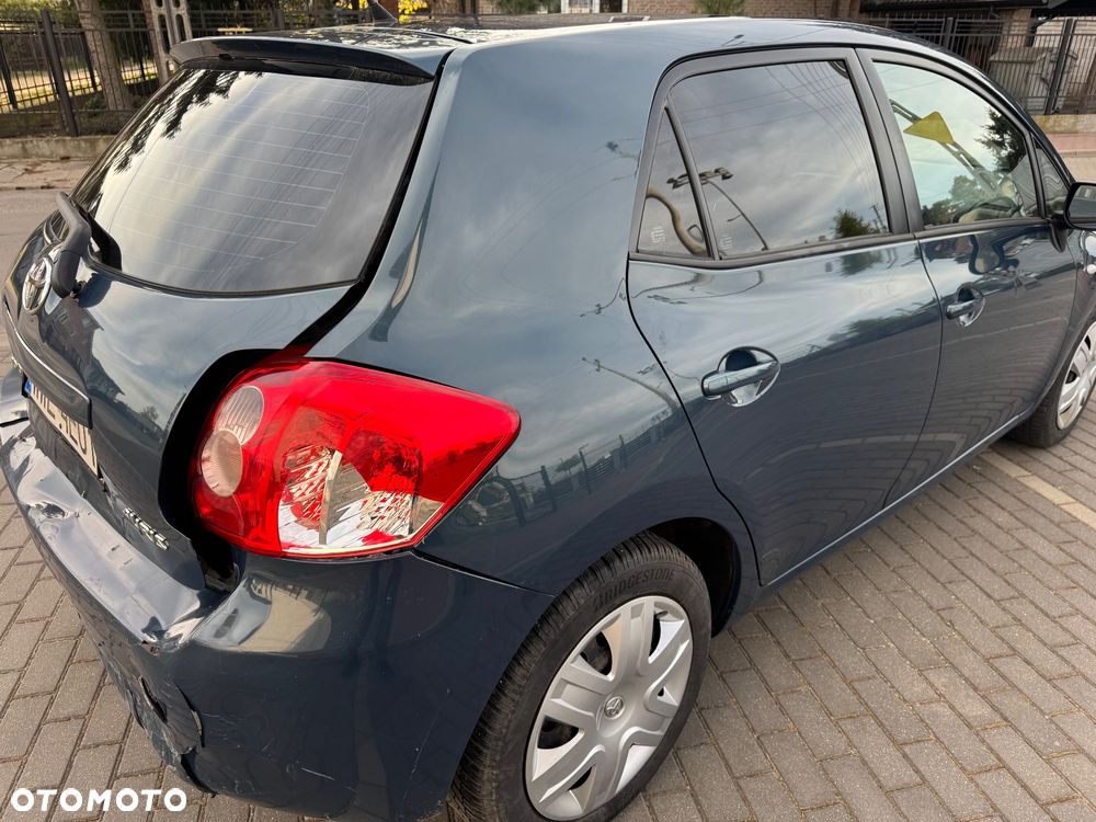 Toyota Auris 1.6 Prestige - 5