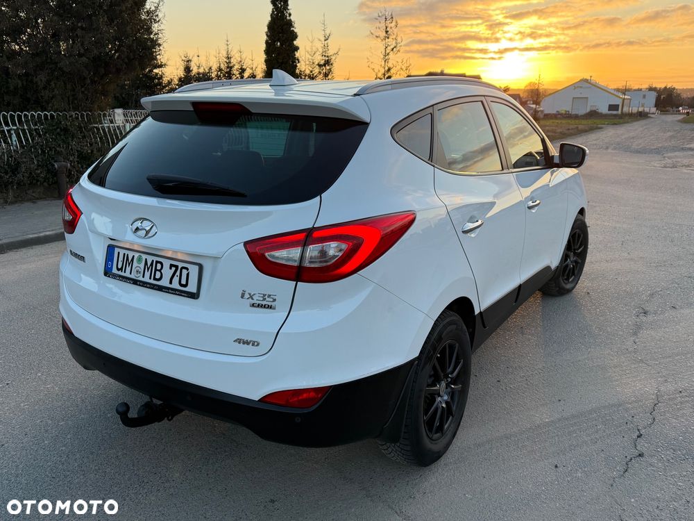 Hyundai ix35 2.0 CRDi 4WD Automatik Premium - 4