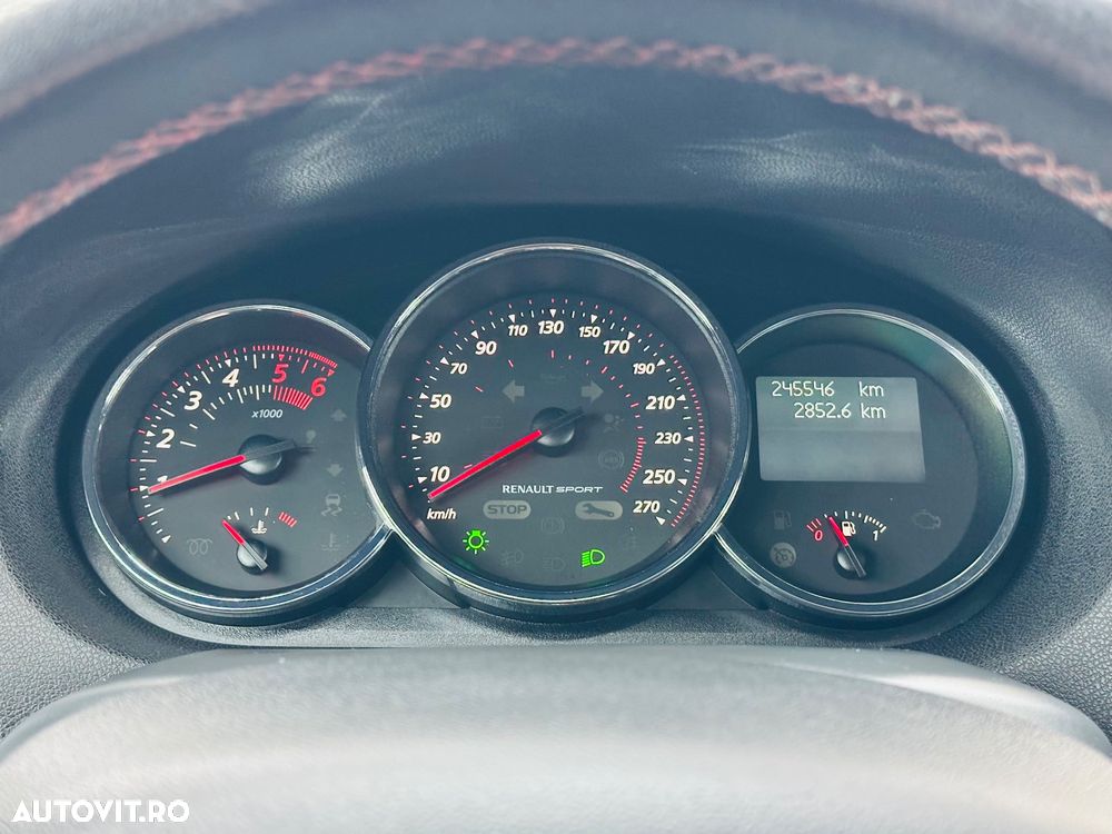 Renault Megane Sport Tourer 1.5 dCi GT Line - 28