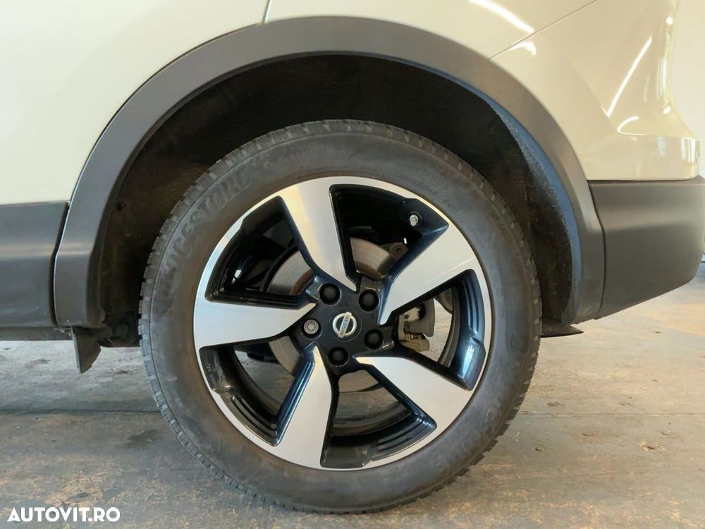 Nissan Qashqai 1.2 DIG-T Start/Stop X-TRONIC Tekna - 16