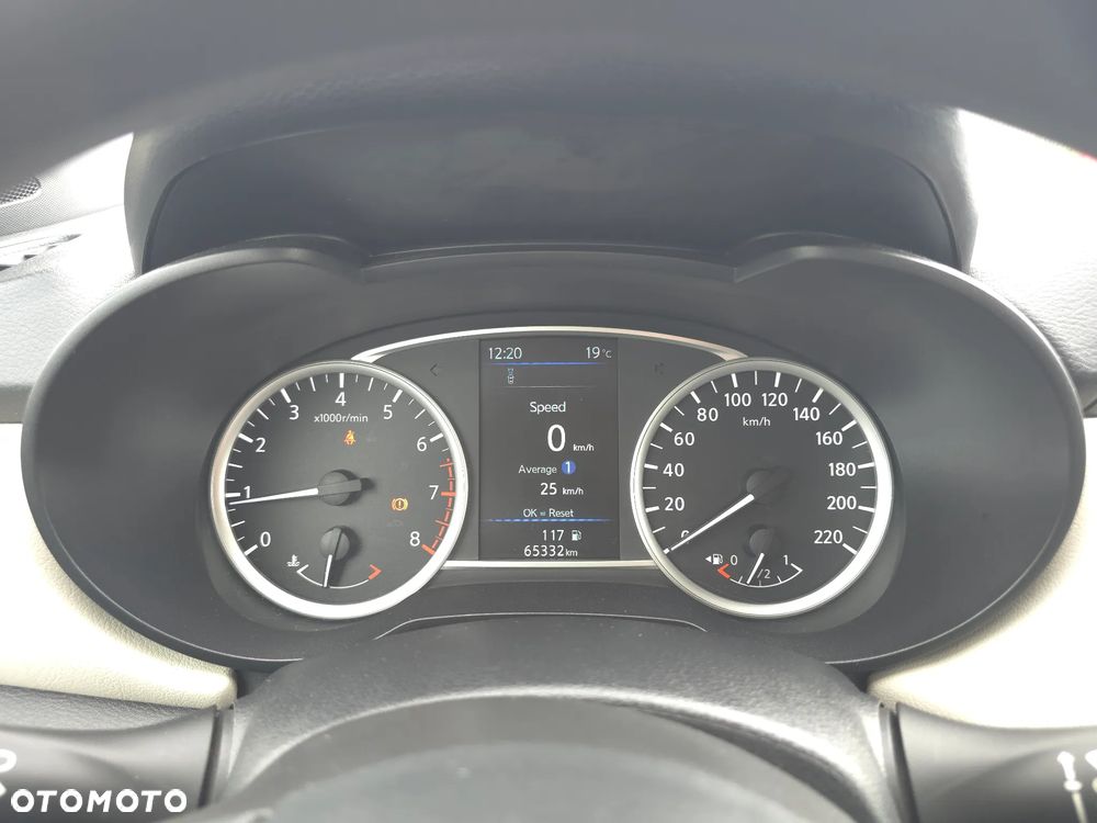 Nissan Micra 1.0 IG-T Visia+ - 22