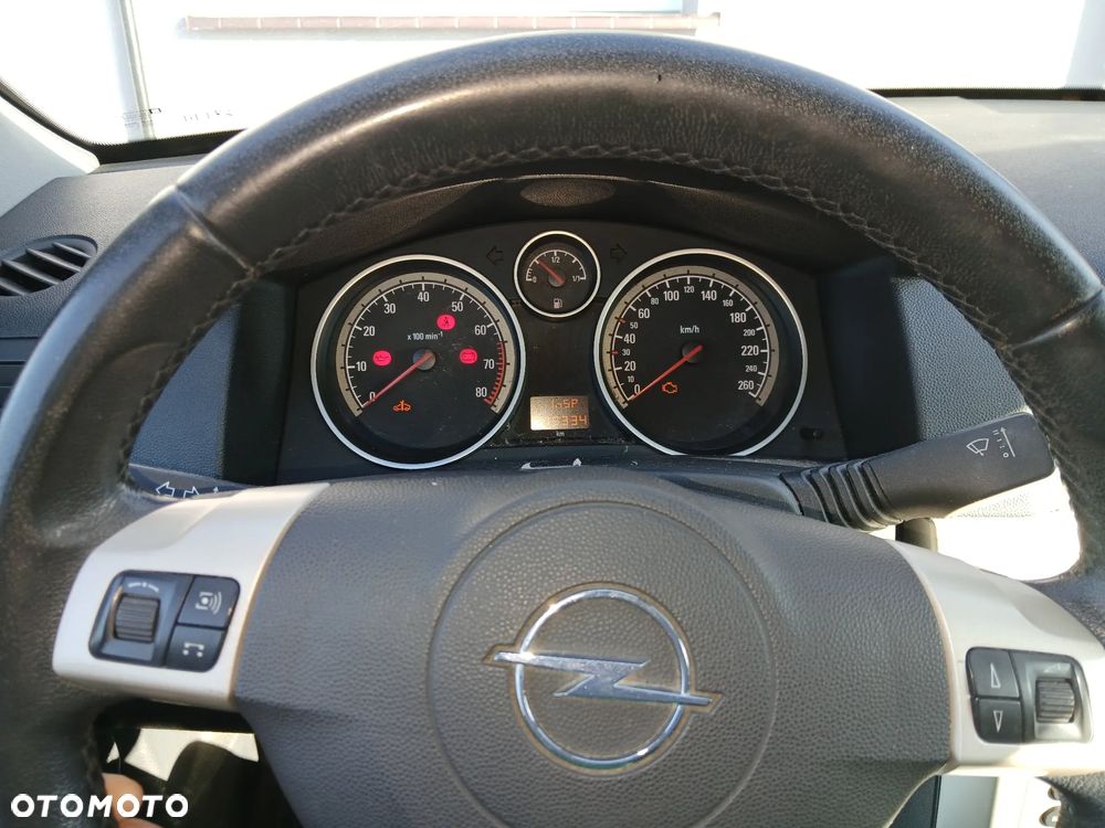 Opel Astra 1.4 Essentia - 8