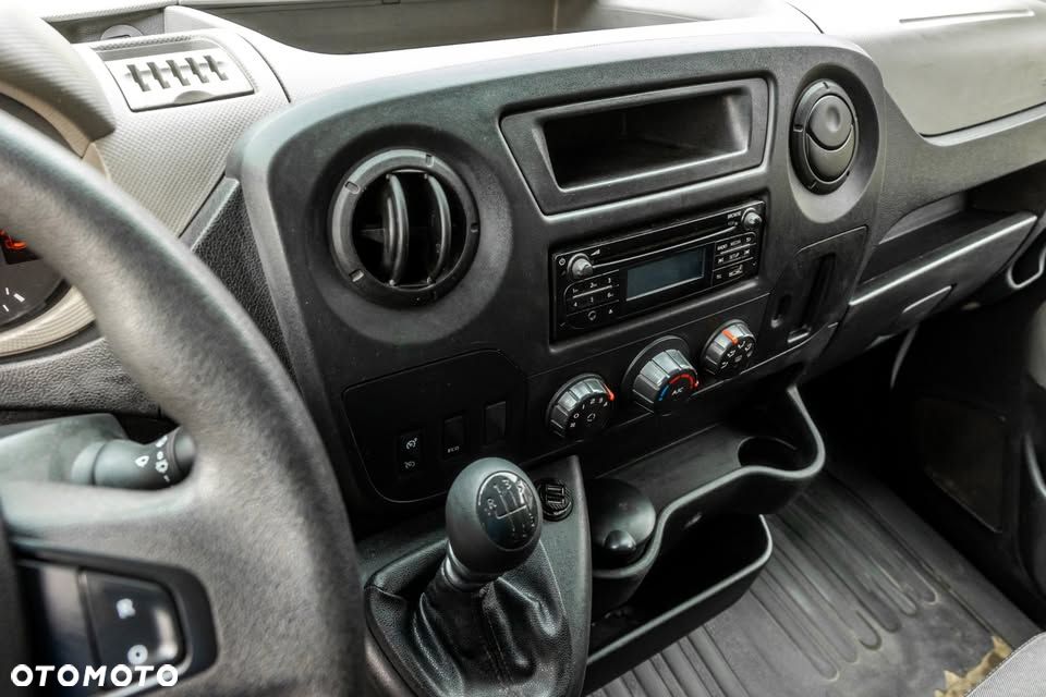 Renault Master - 10