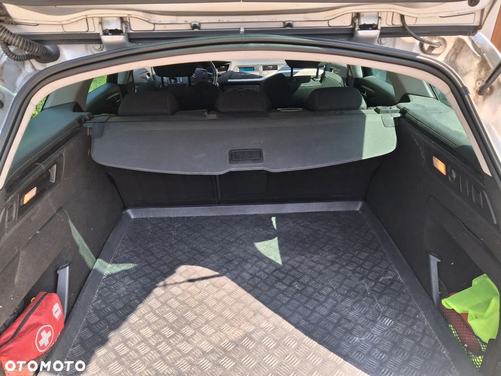 Citroën C5 1.6 HDi Attraction - 8