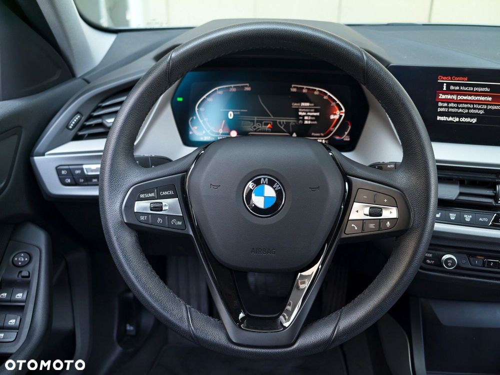 BMW Seria 1 - 9