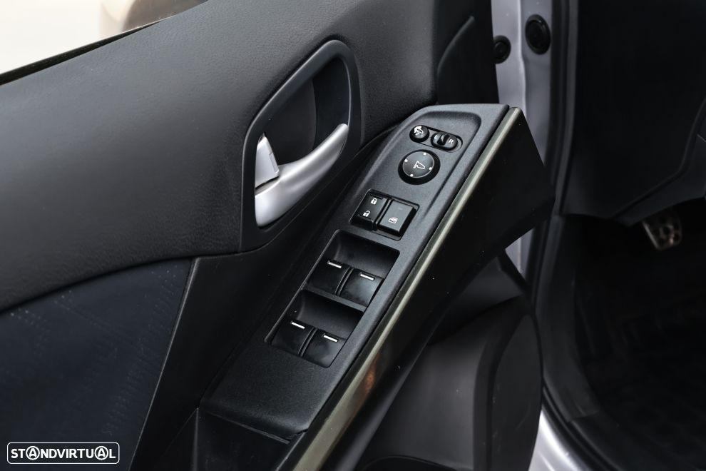 Honda Civic 1.4 i-VTEC Sport - 23