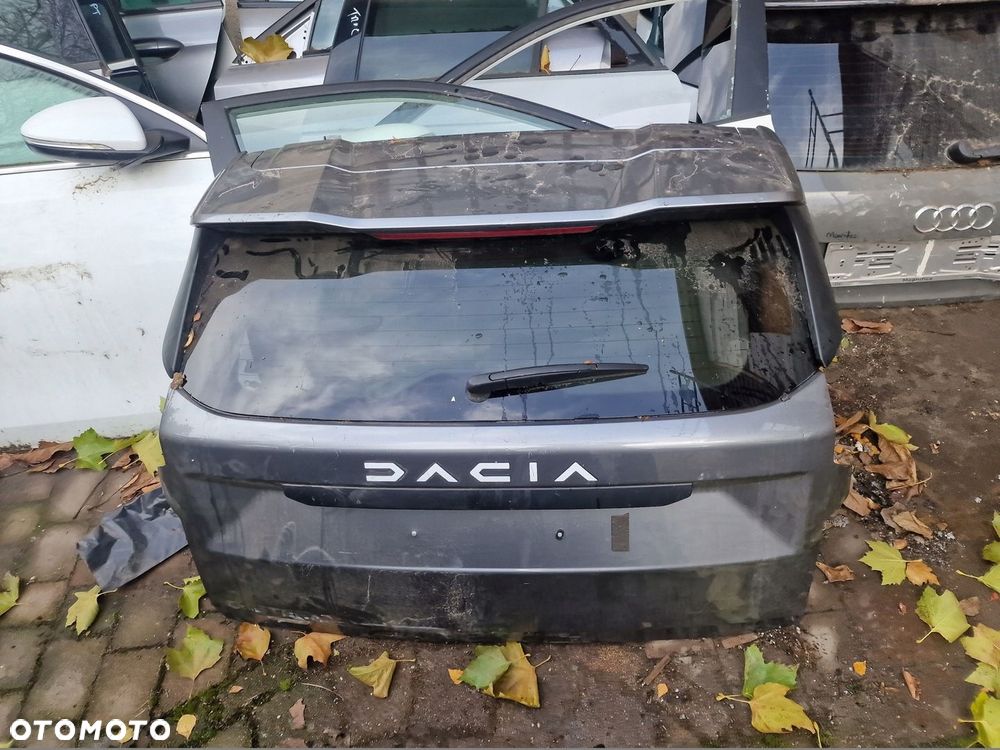 KLAPA BAGAŻNIKA DACIA DUSTER III 2024 ROK - 1