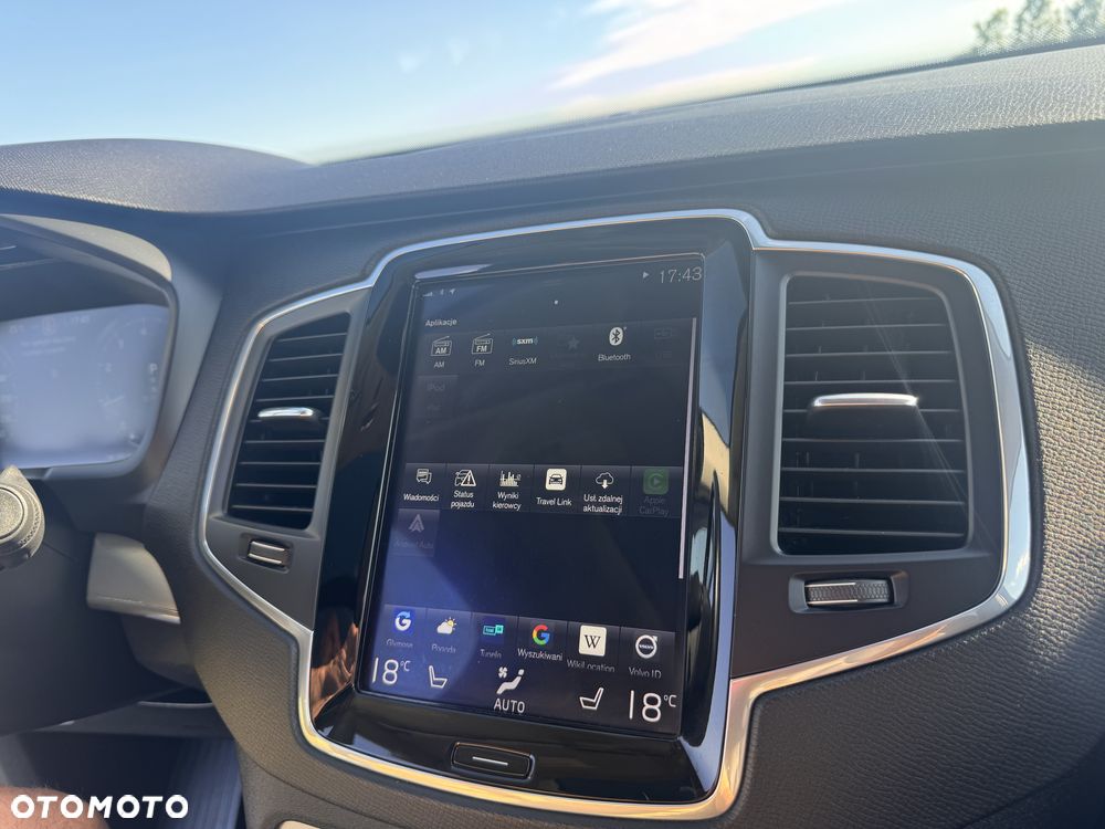 Volvo XC 90 - 33