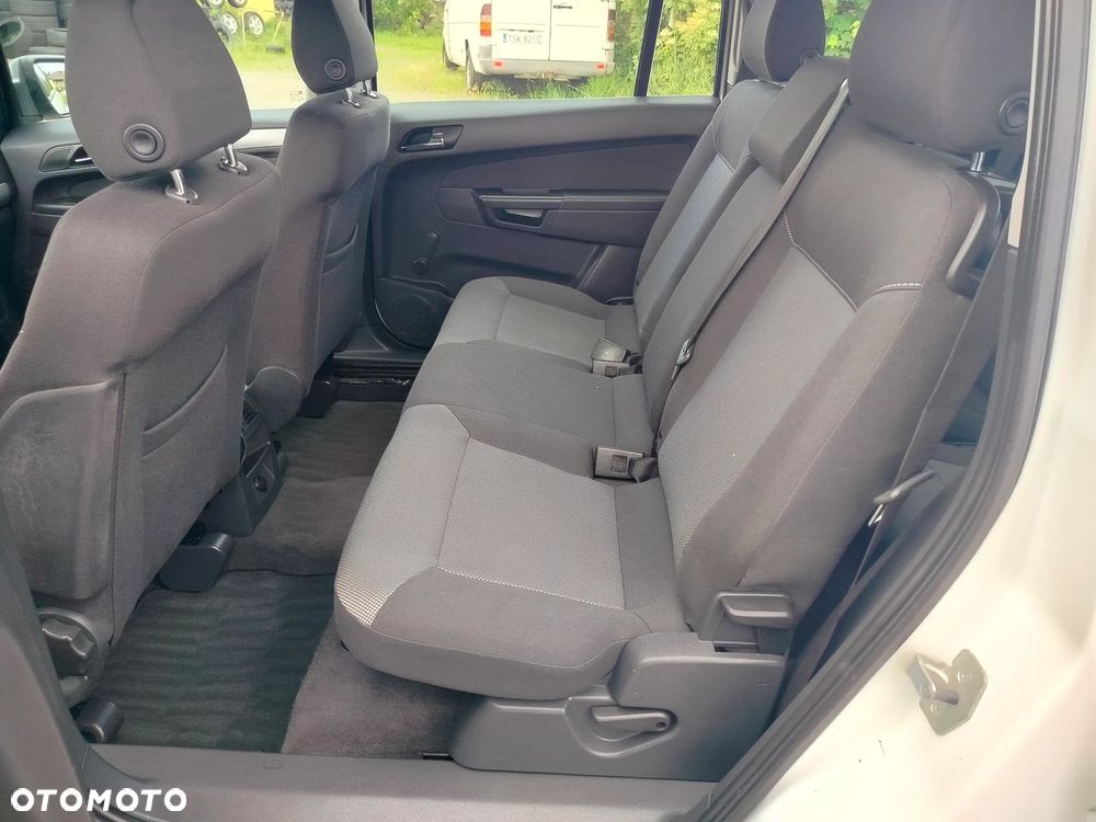 Opel Zafira Tourer 1.6 CNG Turbo ecoFLEX Active - 22