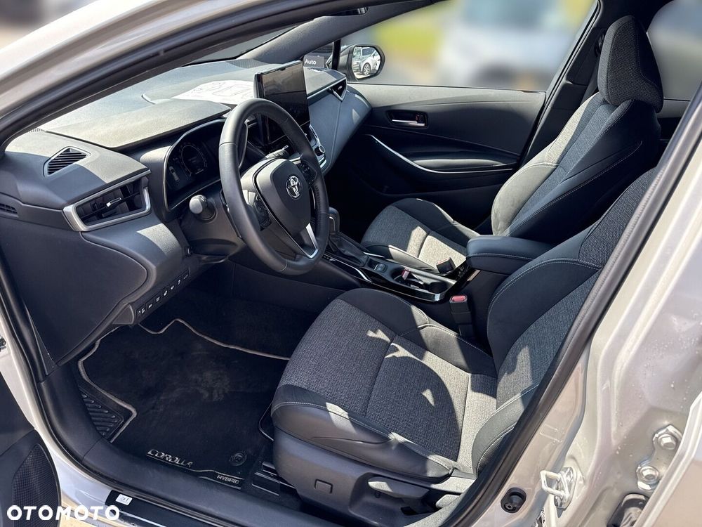 Toyota Corolla 2.0 Hybrid Style - 9