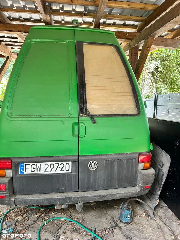 Volkswagen Transporter - 3