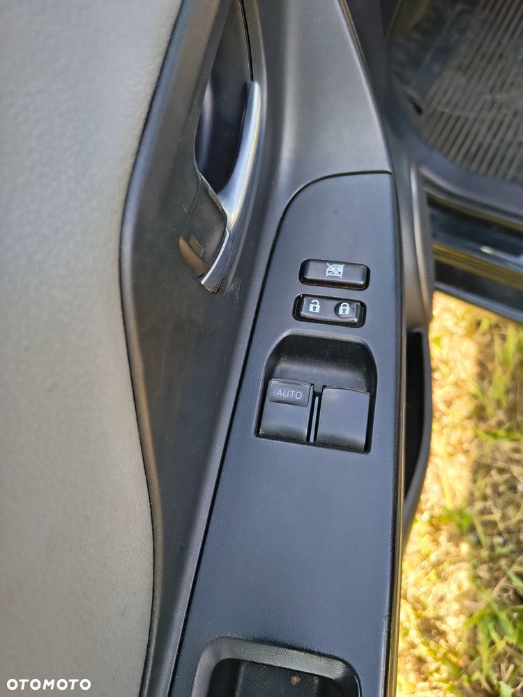 Toyota Yaris 1.33 Active - 8