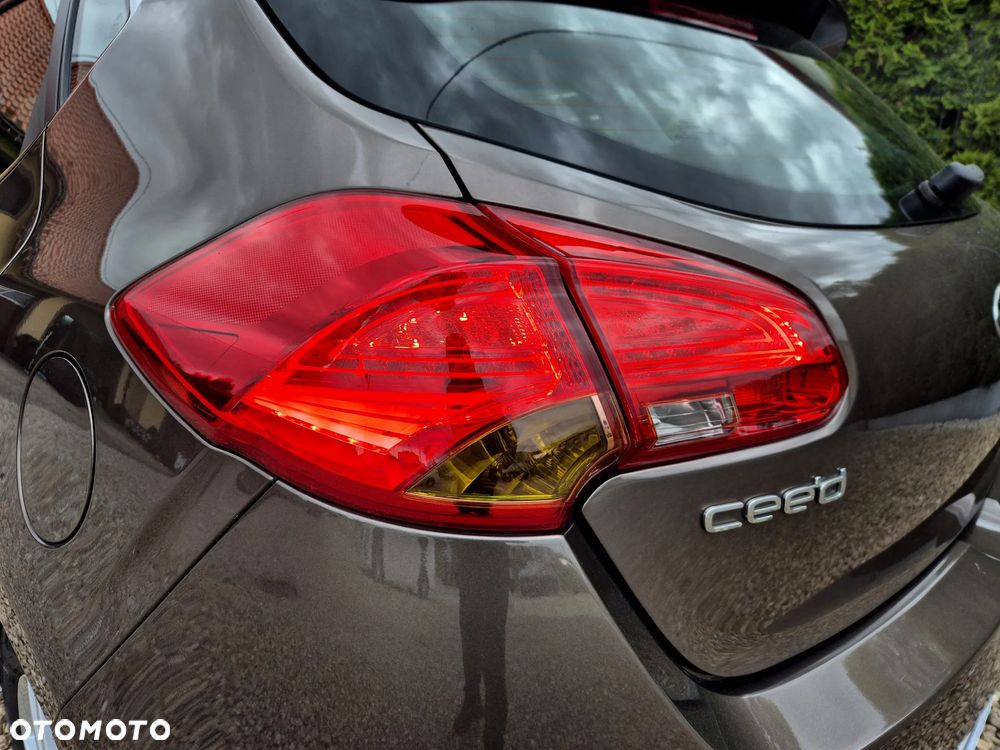 Kia Ceed 1.4 CVVT Dream Team Edition - 15