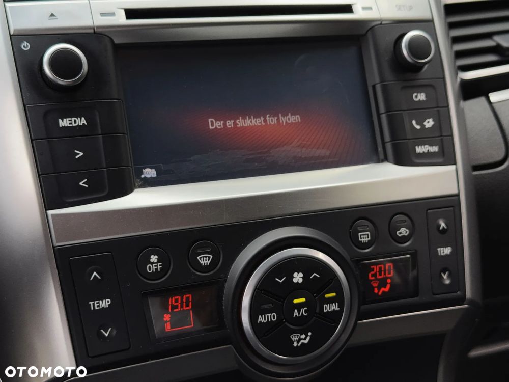 Toyota Verso 1.8 Prestige EU5 7os - 31