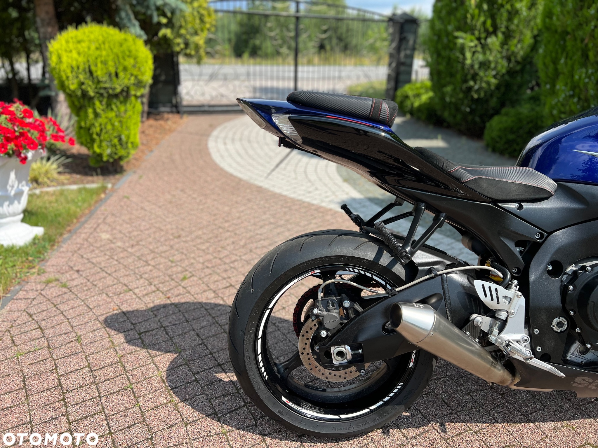 Suzuki GSX-R - 8