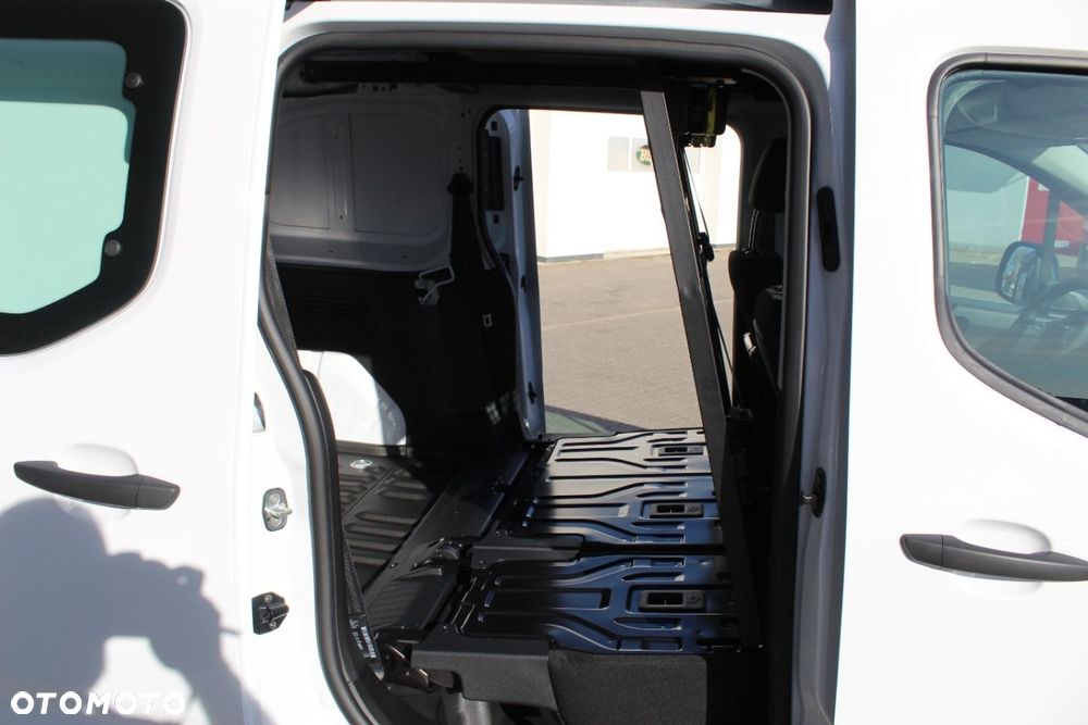 Opel Combo - 25