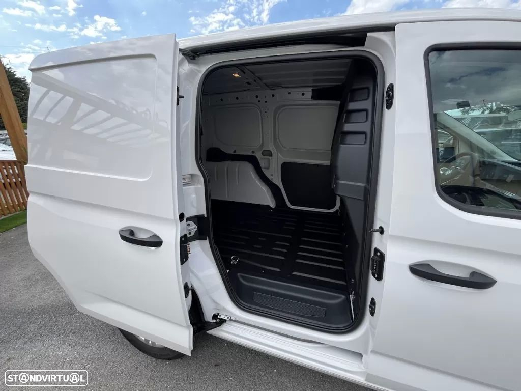 VW caddy 2.0tdi cargo business - 30