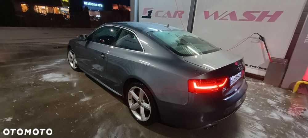 Audi A5 Coupe 2.0 TDI - 8