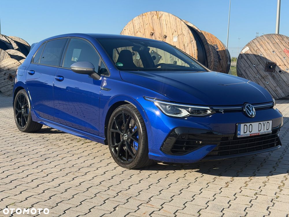 Volkswagen Golf - 11
