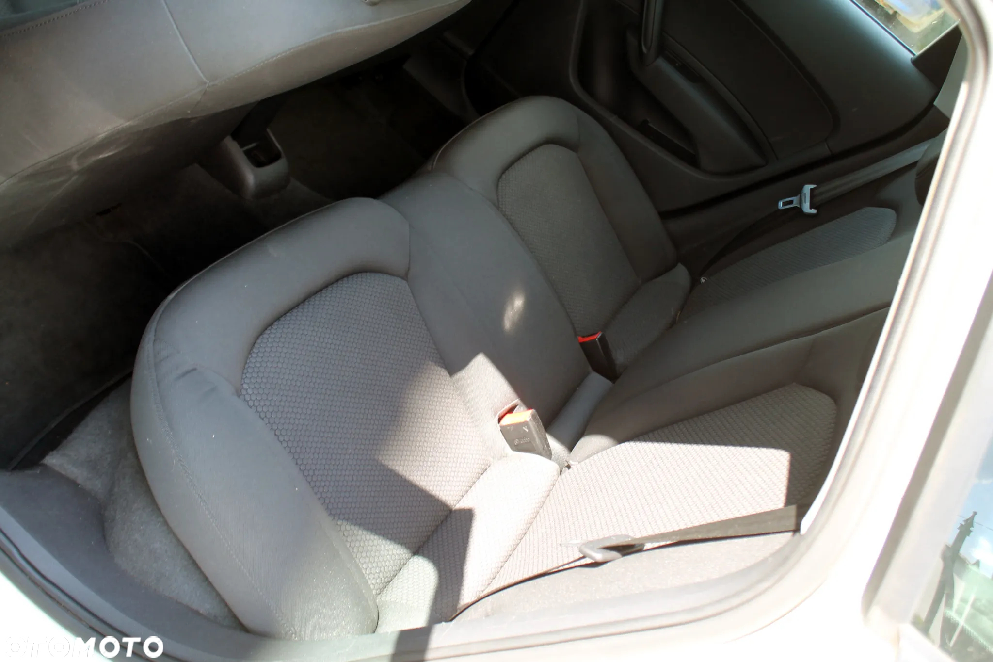 Audi A1 1.6 TDI Sportback admired - 12