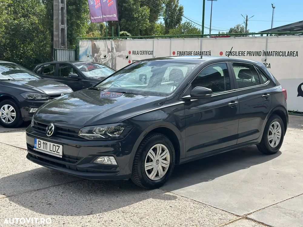 Volkswagen Polo - 2