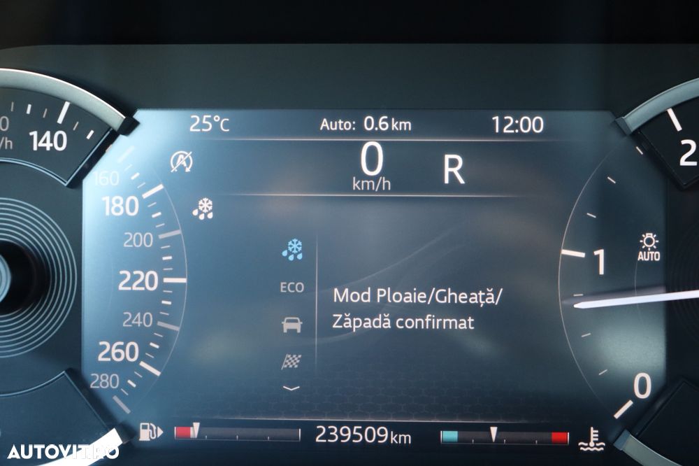 Jaguar XE D180 Aut. R-Dynamic S - 20