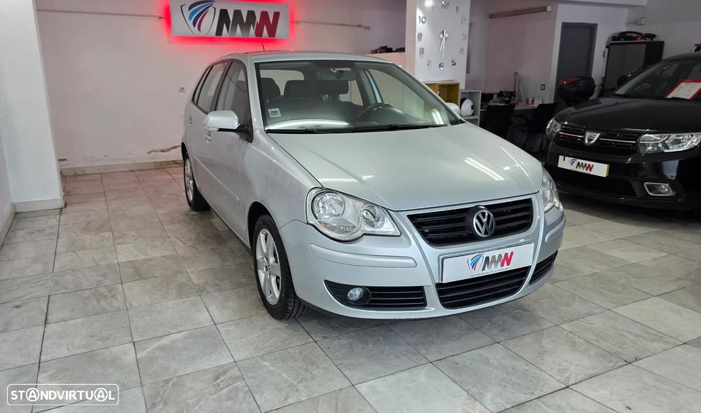 VW Polo 1.2 Confortline - 2