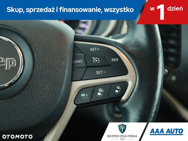 Jeep Cherokee - 18