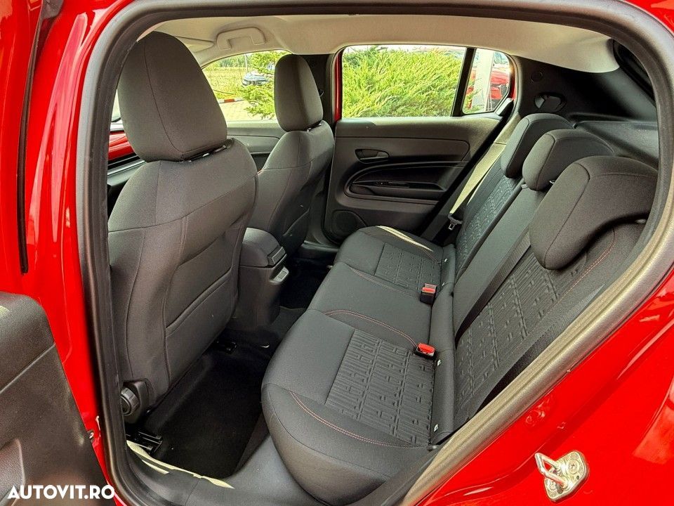 Fiat 600 BEV 54 kWh (RED) - 8