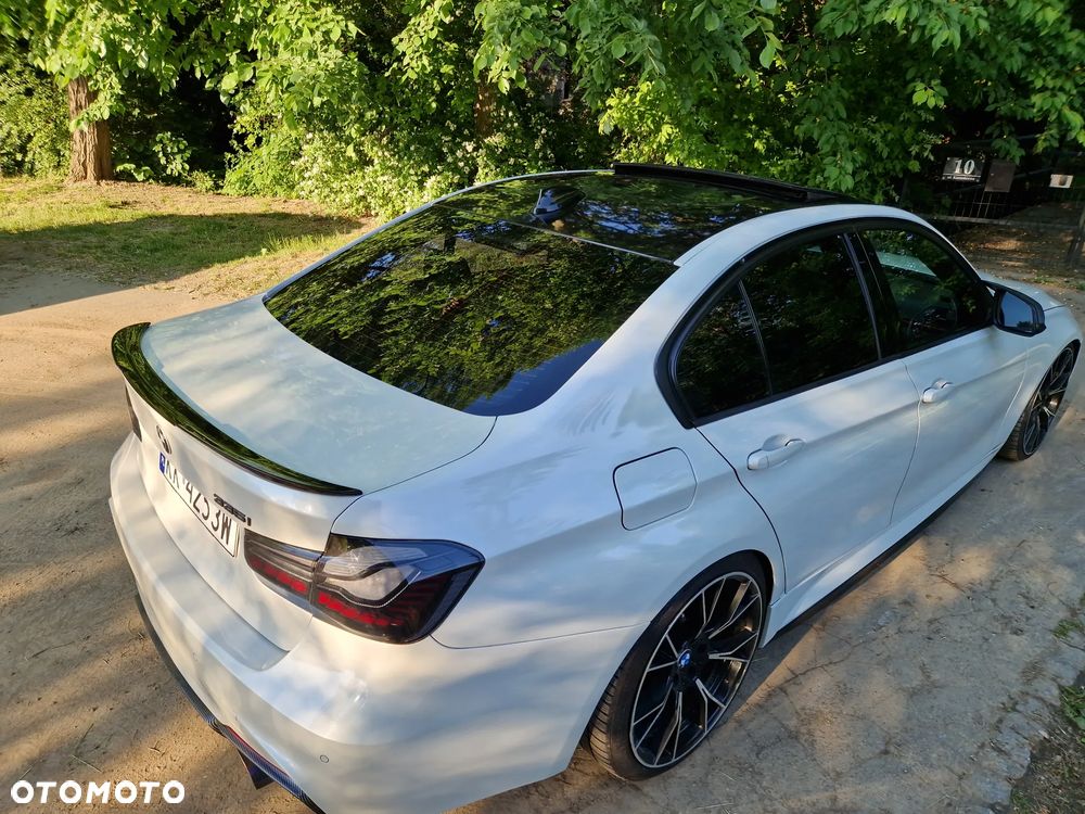 BMW Seria 3 335i Edition Sport - 25