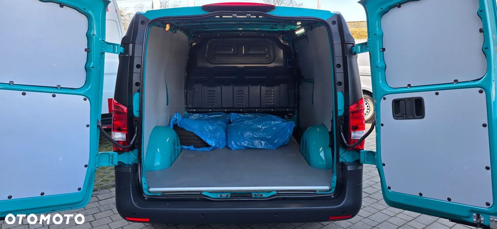 Mercedes-Benz Vito 114 CDI Long Automat 9-g Tronic - 29