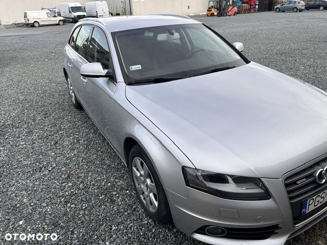 Audi A4 Avant - 8