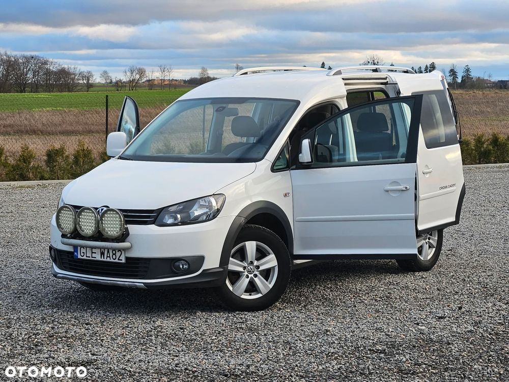 Volkswagen Caddy Cross Trendline 4Motion DSG - 4