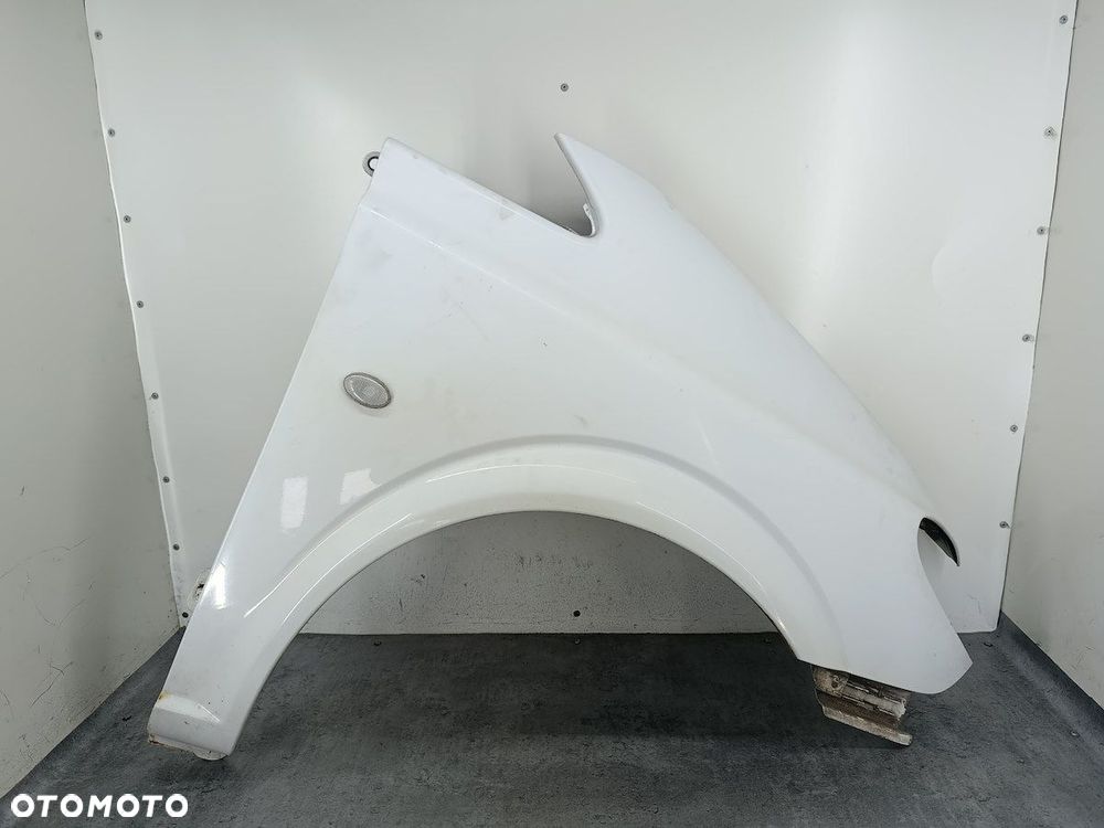 BŁOTNIK PRAWY PRZÓD MERCEDES-BENZ VITO W639 9147 - 1