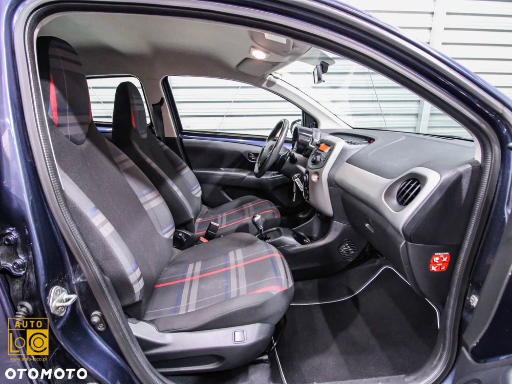 Peugeot 108 VTI 68 ETG5 Allure - 10