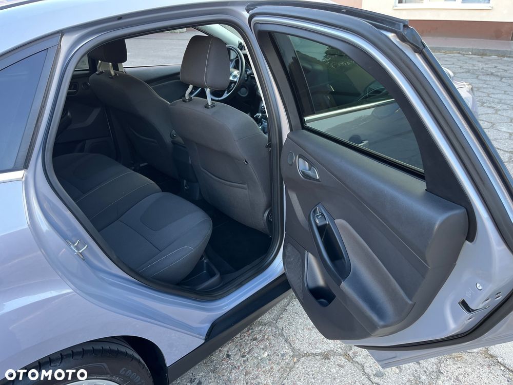Ford Focus - 33