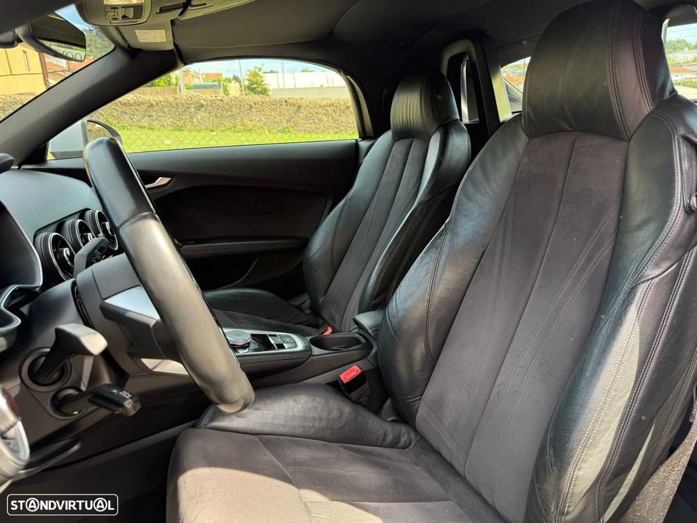 Audi TT Roadster 2.0 TDI ultra - 11