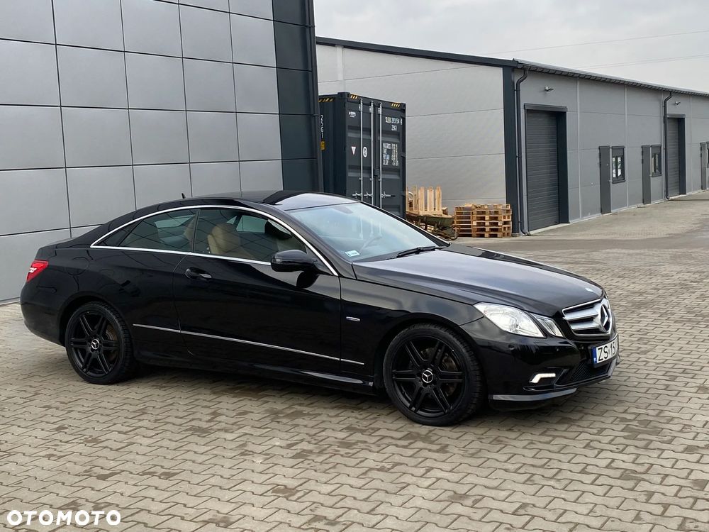 Mercedes-Benz Klasa E 350 CDI DPF BlueEFFICIENCY 7G-TRONIC Avantgarde - 6