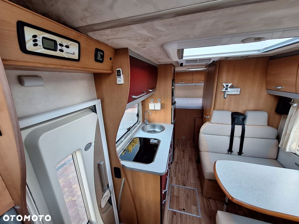 Eura Mobil Terrestra TA 690 HB całoroczny - 24