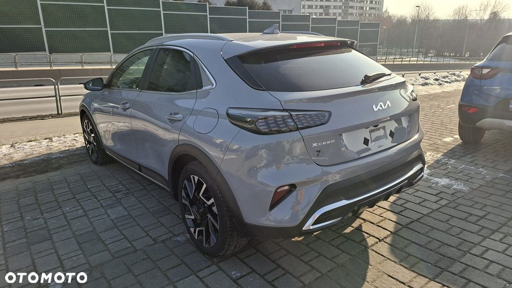 Kia XCeed - 2