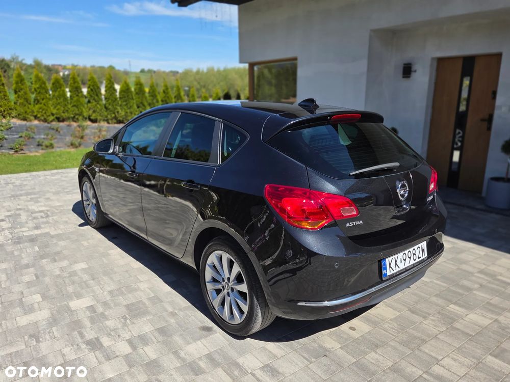 Opel Astra - 8