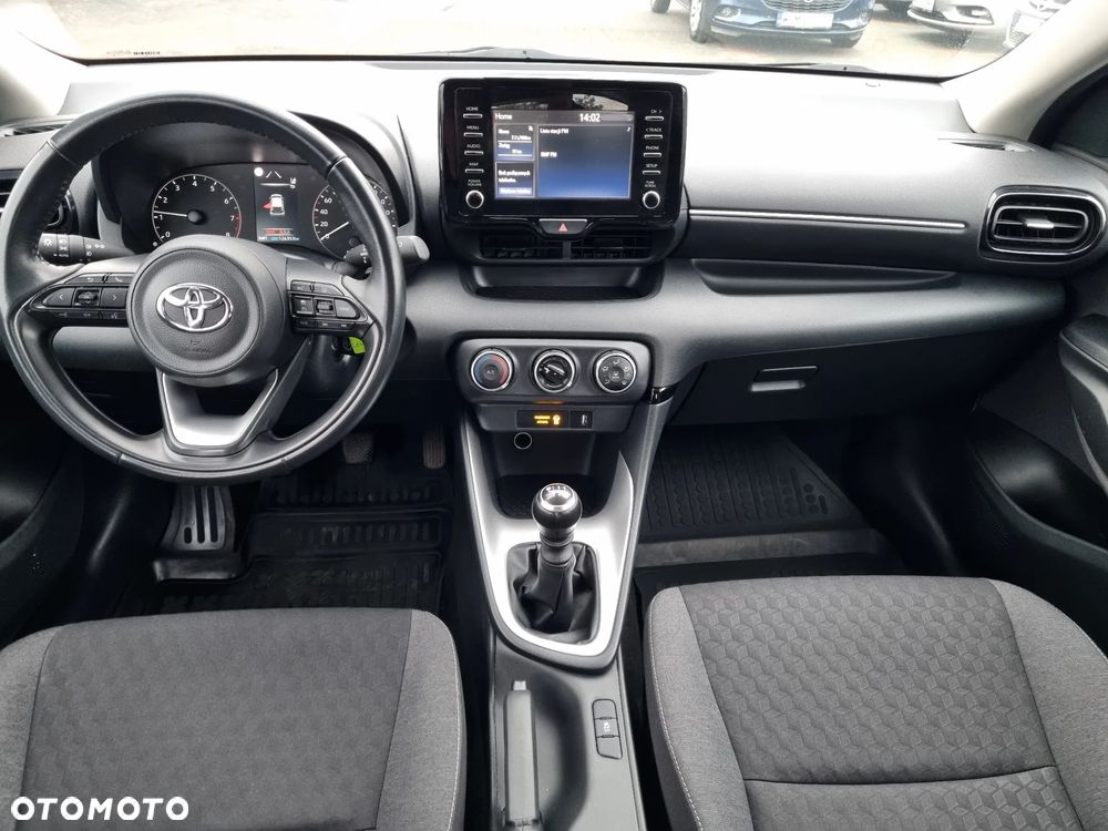 Toyota Yaris 1.5 Comfort - 12