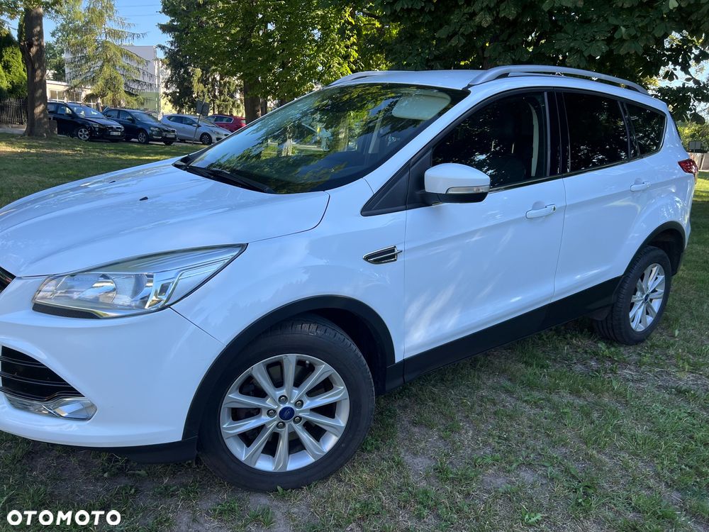 Ford Kuga - 2