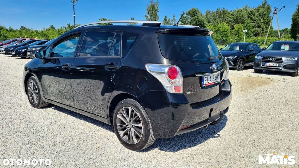 Toyota Verso - 2
